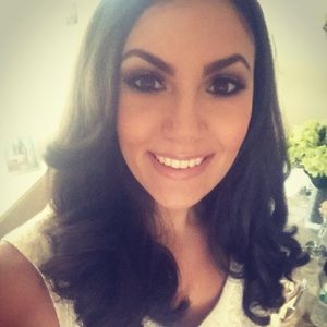 Meet your Posher, Stephanie